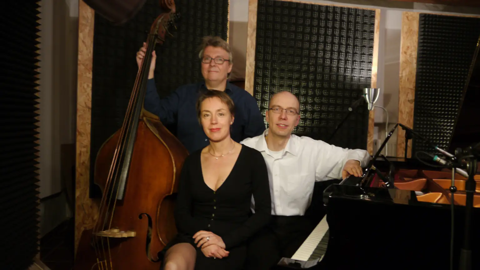 JAZZ Á LA FRANÇAISE MIT DEM DEUTSCH-BELGISCHEN TRIO „SOUNDS AND GROOVES“